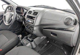 Подержанный автомобиль LADA (ВАЗ) Granta Liftback 2024 года (11 фото)