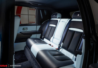 Новый Rolls-Royce Cullinan 2024 (9 фото)