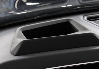 Подержанный автомобиль BMW X1 2025 года (18 фото)