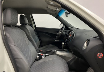 Подержанный автомобиль Nissan Juke 2014 года (19 фото)