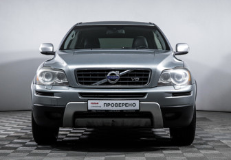 Подержанный автомобиль Volvo XC90 2008 года (2 фото)