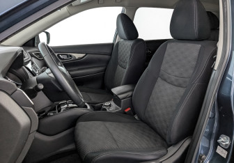 Подержанный автомобиль Nissan X-Trail 2018 года (20 фото)