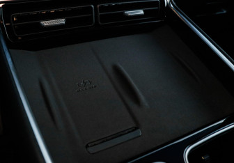 Подержанный автомобиль Chery Tiggo 9 2024 года (15 фото)