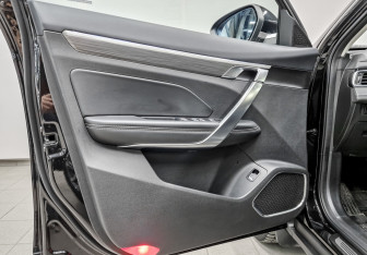 Подержанный автомобиль Geely Atlas Pro 2024 года (19 фото)