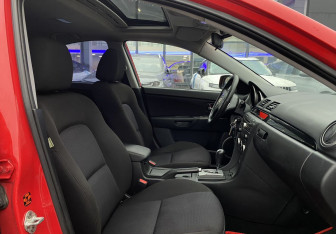 Подержанный автомобиль Mazda 3 Sedan 2007 года (18 фото)