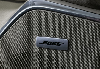 Подержанный автомобиль Cadillac Escalade Suv 2018 года (16 фото)