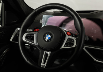 Подержанный автомобиль BMW X6 M 2024 года (15 фото)