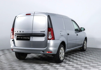 Подержанный автомобиль LADA (ВАЗ) Largus Wagon 2022 года (5 фото)