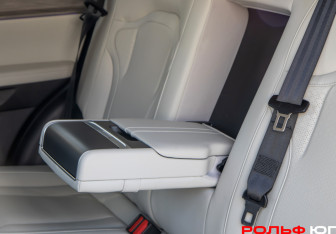 Подержанный автомобиль Jetour Dashing 2024 года (12 фото)