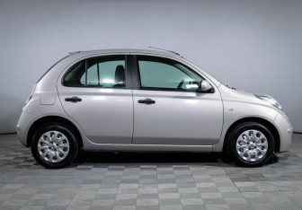 Подержанный автомобиль Nissan Micra Hatchback 2009 года (4 фото)