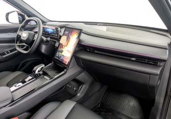 Подержанный автомобиль Geely Cityray 2024 года (11 фото)
