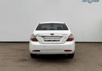 Подержанный автомобиль Geely Emgrand EC7 Sedan 2012 года (6 фото)