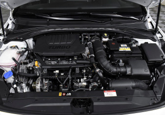 Подержанный автомобиль Kia Ceed Wagon 2021 года (8 фото)