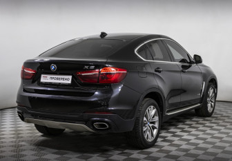 Подержанный автомобиль BMW X6 2017 года (5 фото)