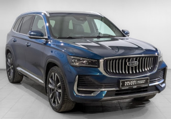 Подержанный автомобиль Geely Monjaro 2023 года (3 фото)