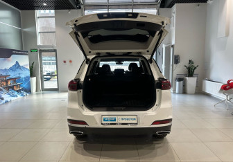 Подержанный автомобиль Chery Tiggo 7 Pro Max 2023 года (9 фото)
