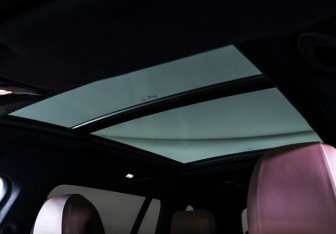 Подержанный автомобиль BMW X7 2021 года (17 фото)