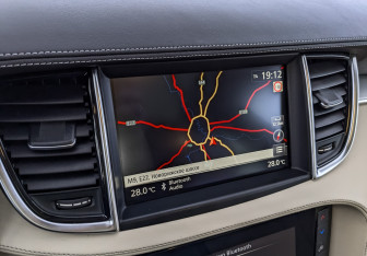 Подержанный автомобиль Infiniti QX50 2021 года (26 фото)