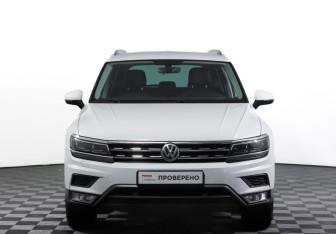 Подержанный автомобиль Volkswagen Tiguan 2017 года (2 фото)