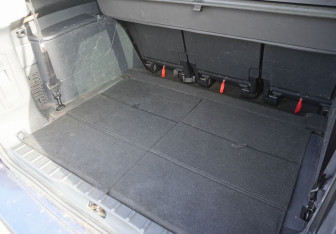 Подержанный автомобиль Citroen C4 Picasso 2011 года (9 фото)