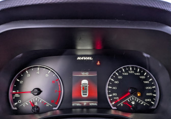 Подержанный автомобиль Haval Jolion 2023 года (16 фото)