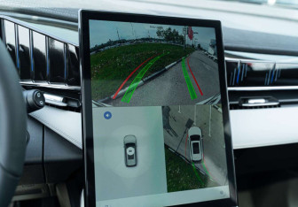 Новый Geely Atlas 2025 (30 фото)