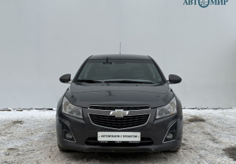 Подержанный автомобиль Chevrolet Cruze Hatchback 2013 года (2 фото)