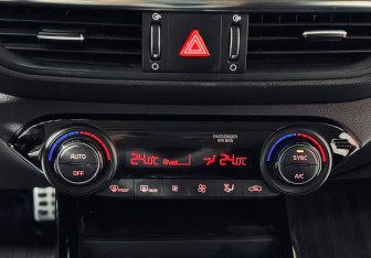 Подержанный автомобиль Kia Cerato Sedan 2020 года (11 фото)