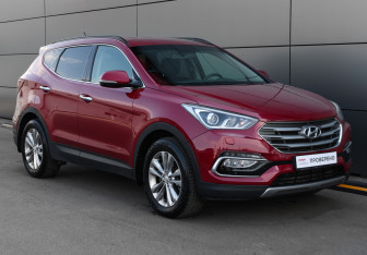 Подержанный автомобиль Hyundai Santa Fe 2015 года (3 фото)