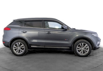 Подержанный автомобиль Geely Atlas 2019 года (4 фото)