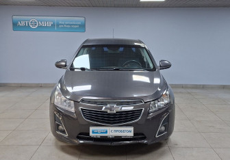 Подержанный автомобиль Chevrolet Cruze Sedan 2013 года (2 фото)