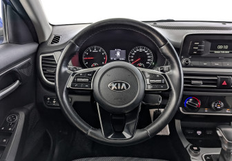 Подержанный автомобиль Kia Seltos 2021 года (22 фото)