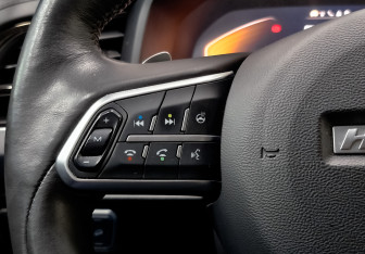 Подержанный автомобиль Haval F7x 2022 года (26 фото)