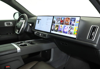 Подержанный автомобиль LiXiang L9 2024 года (9 фото)