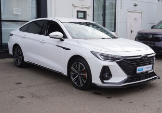 Подержанный автомобиль Chery Arrizo 8 2023 года (3 фото)