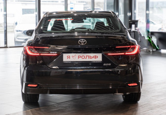 Новый Toyota Camry Sedan 2025 (6 фото)