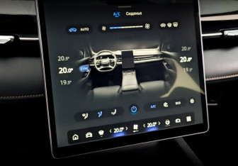 Подержанный автомобиль Geely Preface 2024 года (27 фото)