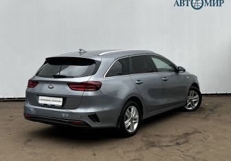 Подержанный автомобиль Kia Ceed Wagon 2021 года (5 фото)