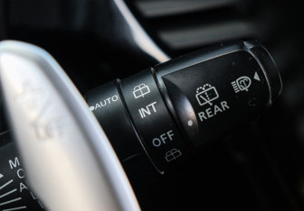 Подержанный автомобиль Mitsubishi Outlander 2021 года (20 фото)