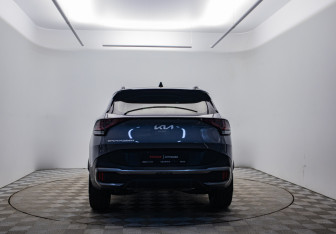 Подержанный автомобиль Kia Sportage 2024 года (6 фото)