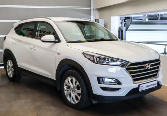 Подержанный автомобиль Hyundai Tucson 2018 года (3 фото)