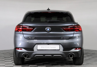 Подержанный автомобиль BMW X2 2020 года (4 фото)