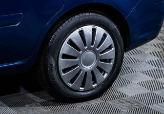 Подержанный автомобиль Opel Zafira Compactvan 2012 года (15 фото)