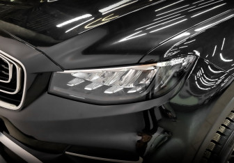 Подержанный автомобиль Geely Atlas Pro 2024 года (17 фото)