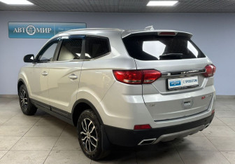 Подержанный автомобиль Lifan Myway 2017 года (7 фото)