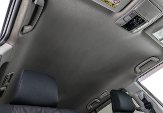 Подержанный автомобиль Toyota Land Cruiser Prado 2020 года (23 фото)