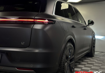 Подержанный автомобиль LiXiang L7 2023 года (34 фото)