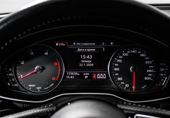 Подержанный автомобиль Audi A5 Liftback 2019 года (10 фото)