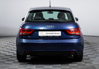 Подержанный автомобиль Audi A1 2014 года (6 фото)