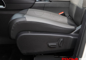 Подержанный автомобиль Citroen C5 Aircross 2022 года (14 фото)